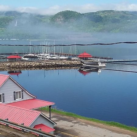 Apartement Mirador Du Fjord LʼAnse-Saint-Jean Exteriör bild
