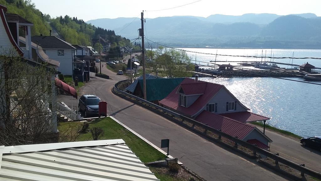 Apartement Mirador Du Fjord LʼAnse-Saint-Jean Exteriör bild